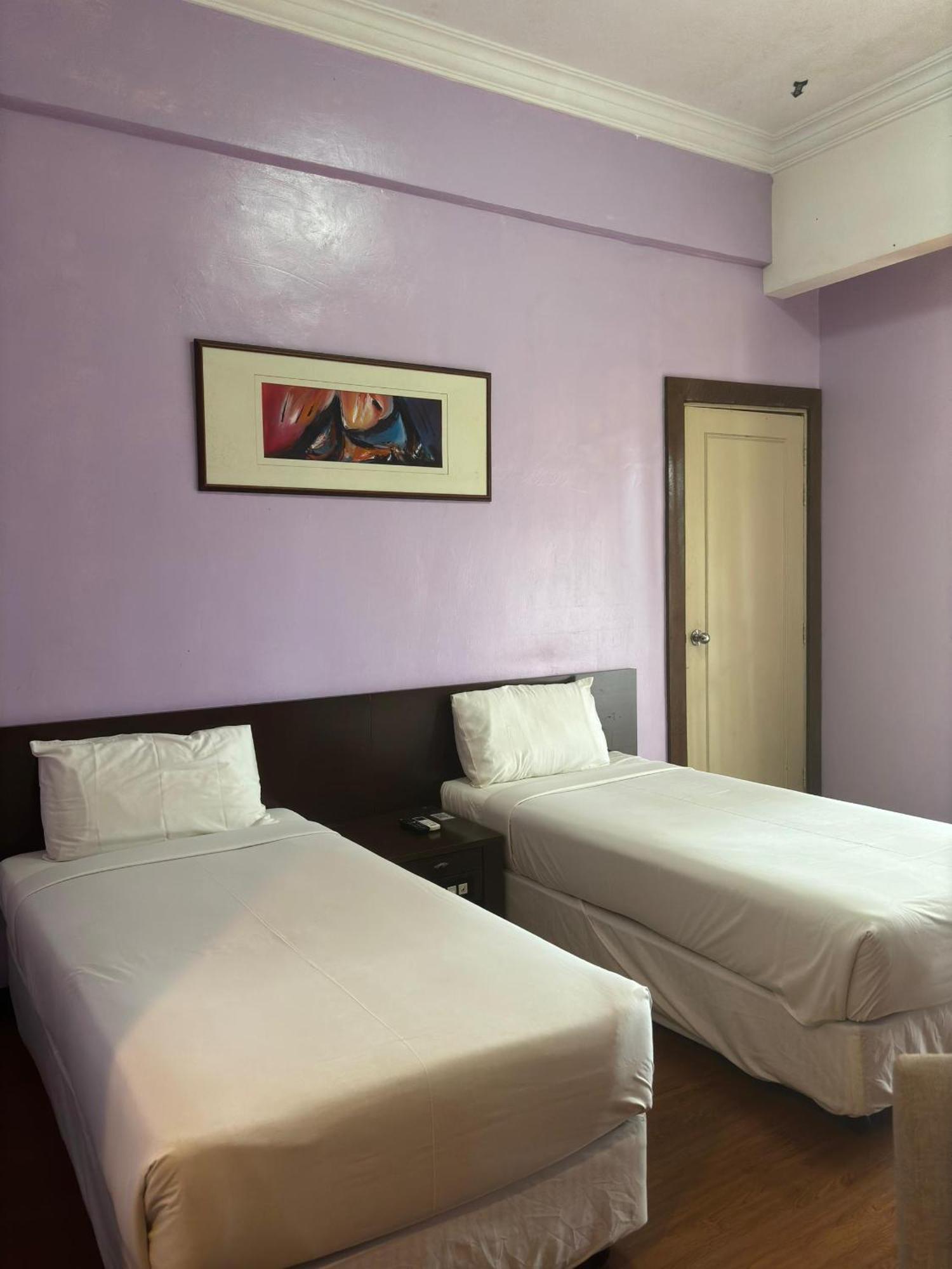 Hotel UiTM Dungun Batu Lima Bagian luar foto